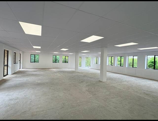 400M² OFFICE TO LET IN VORNA VALLEY